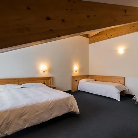 Hotel Colfosco San Martino Di Castrozza Room photo