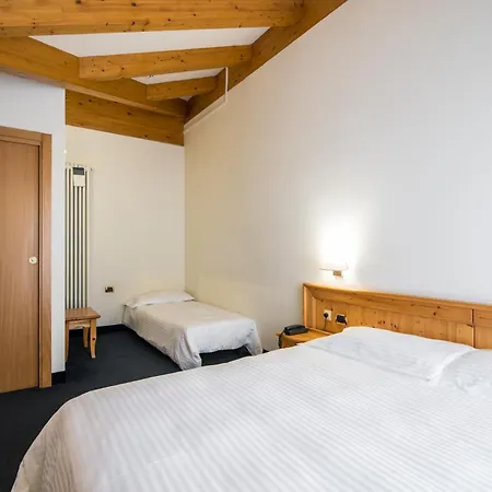 Hotel Colfosco San Martino Di Castrozza Exterior photo
